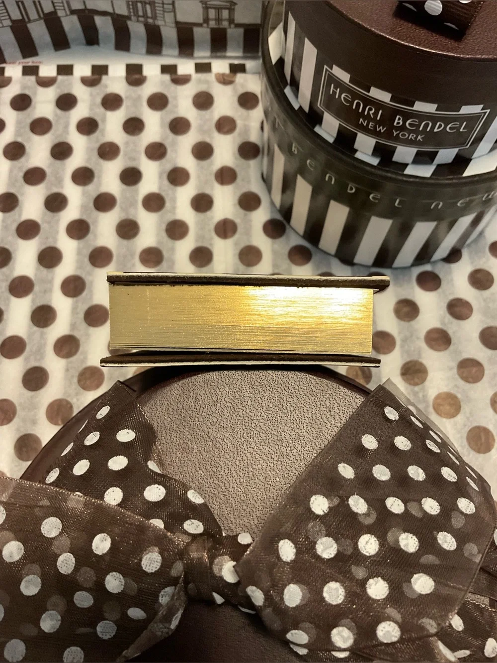 In Original Box Henri Bendel Graphic Pocket Leather Notepad - Shopping Girl Dots